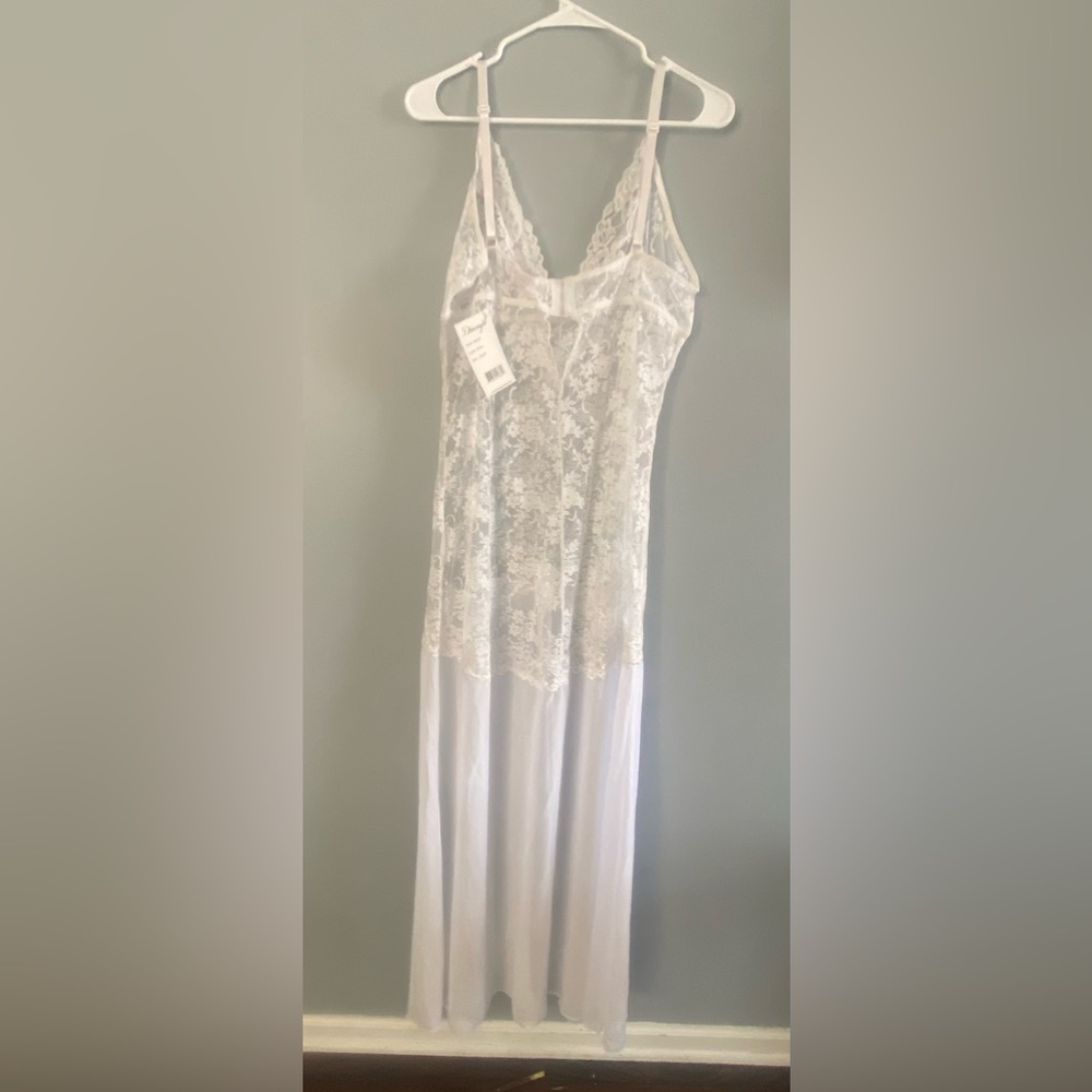 Vintage White Lace Nightgown